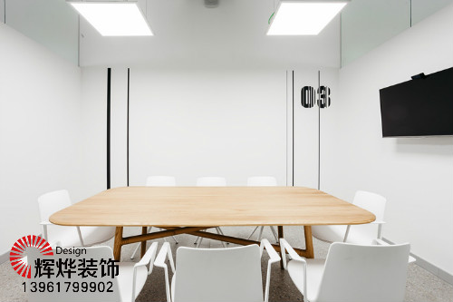如何設計淺色調無錫辦公室裝修